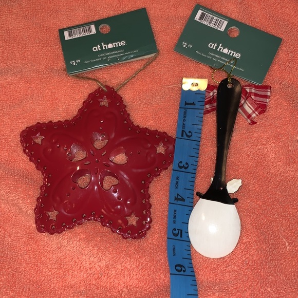 ๐๐ AT HOME - CHRISTMAS ๐ ORNAMENTS - ONE- RED STAR & ONE - SNOWMAN SPOON - Picture 4 of 6